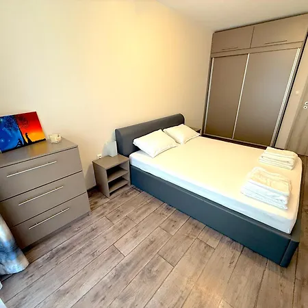 уютен двустаен гранд мол * Várna